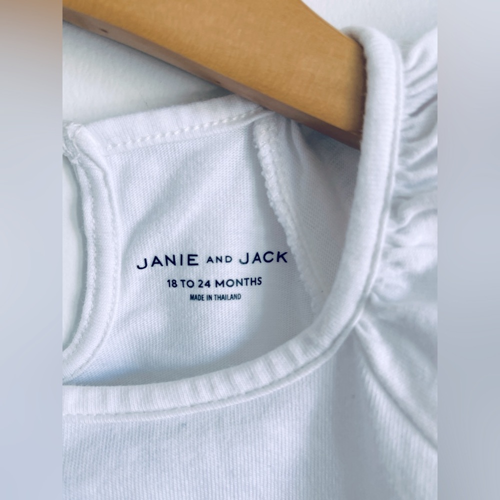 18-24M Janie and Jack White Embroidered Top C’est La Vie - Picture 4 of 4